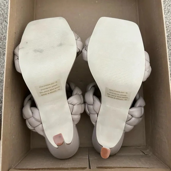 Steve Madden Kenley Heels - Picture 2 of 4